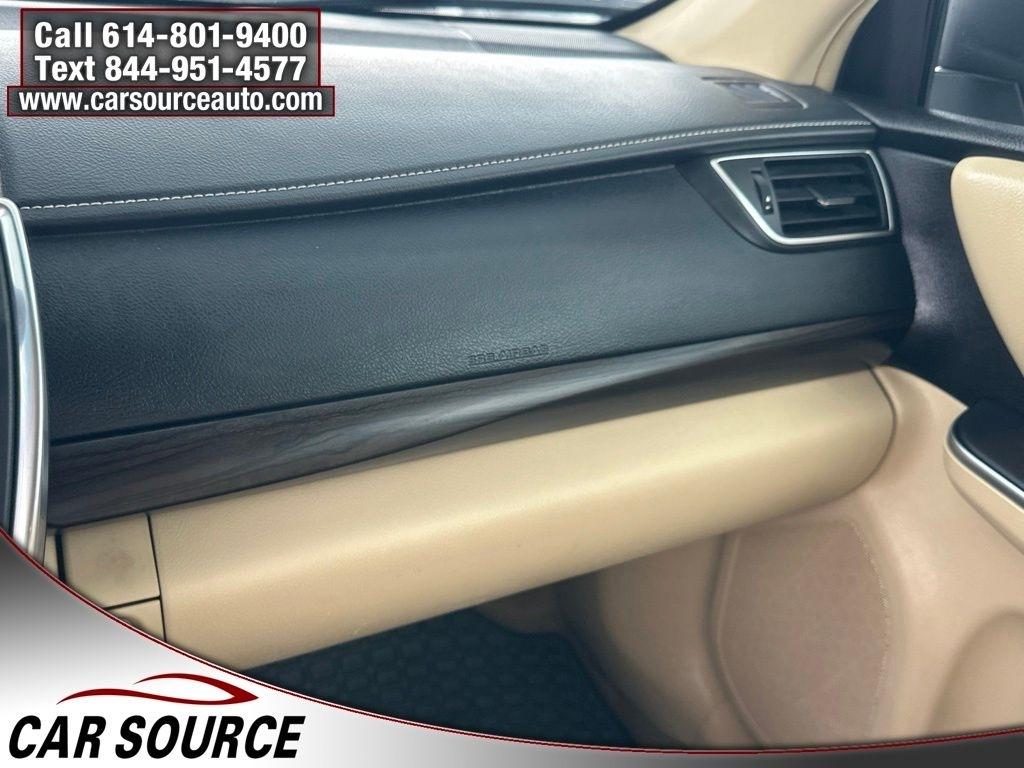 Toyota Camry  2016