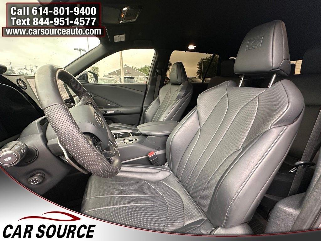 Lexus TX  2024