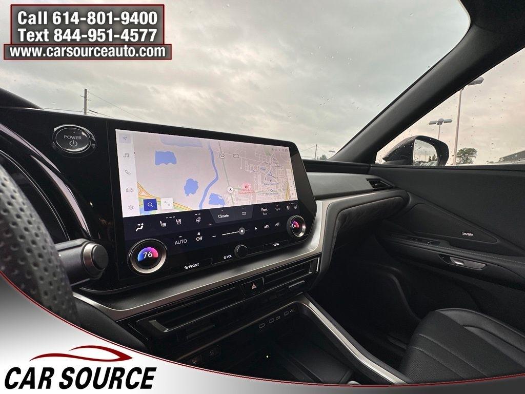 Lexus TX  2024