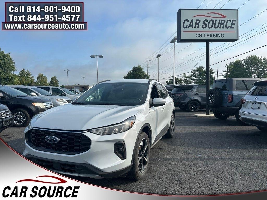 Ford Escape  2025