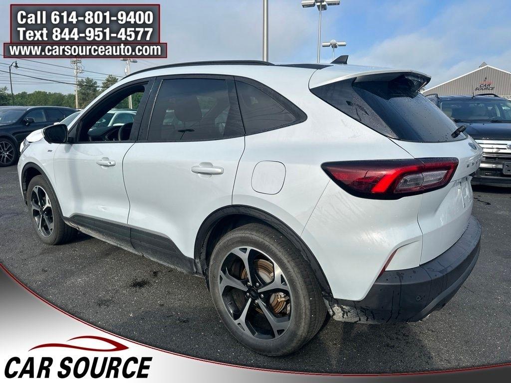 Ford Escape  2025