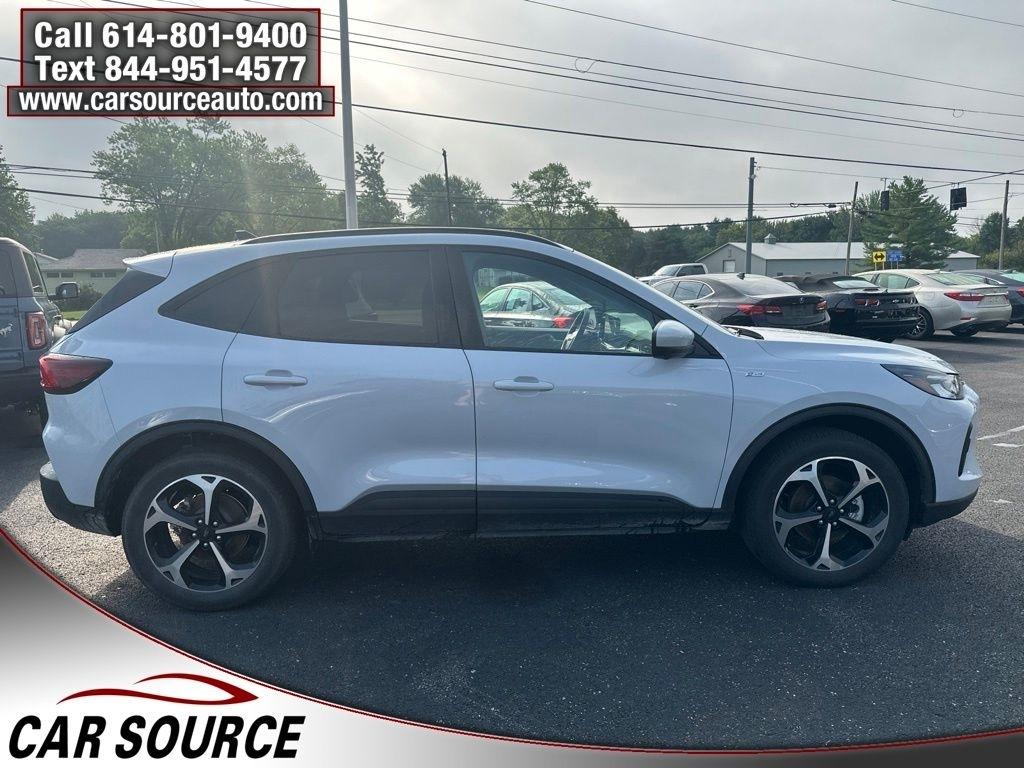 Ford Escape  2025