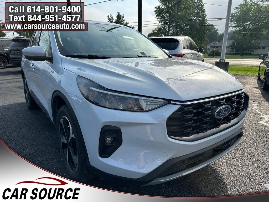 Ford Escape  2025