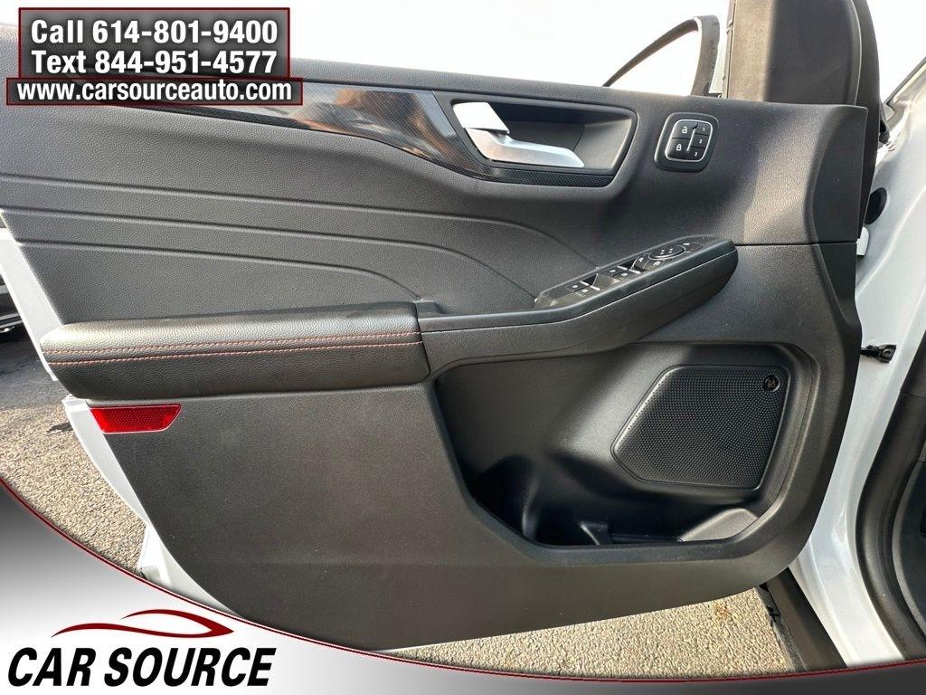 Ford Escape  2025