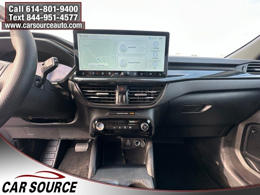 Ford Escape  2025