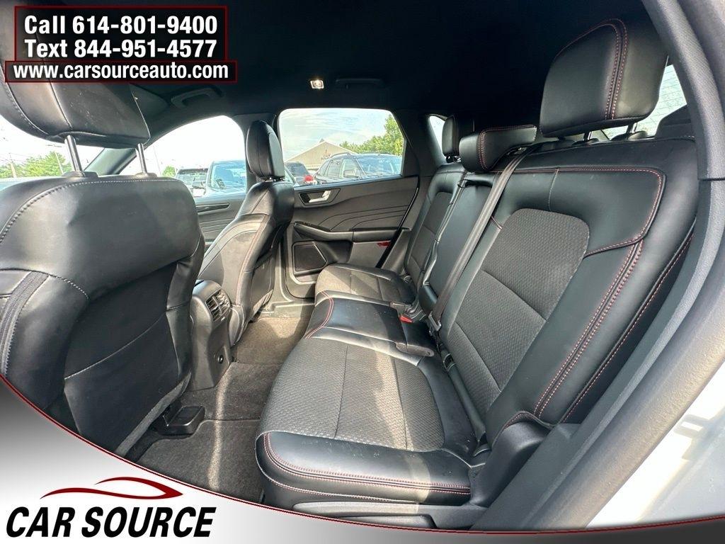 Ford Escape  2025
