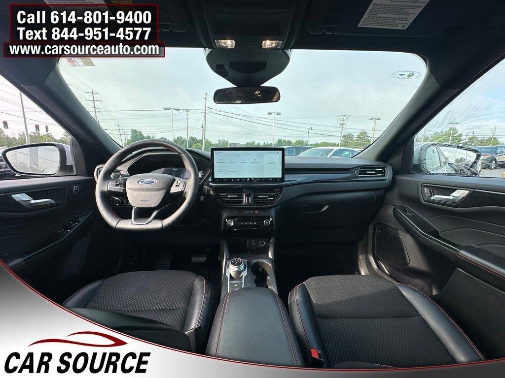 Ford Escape  2025