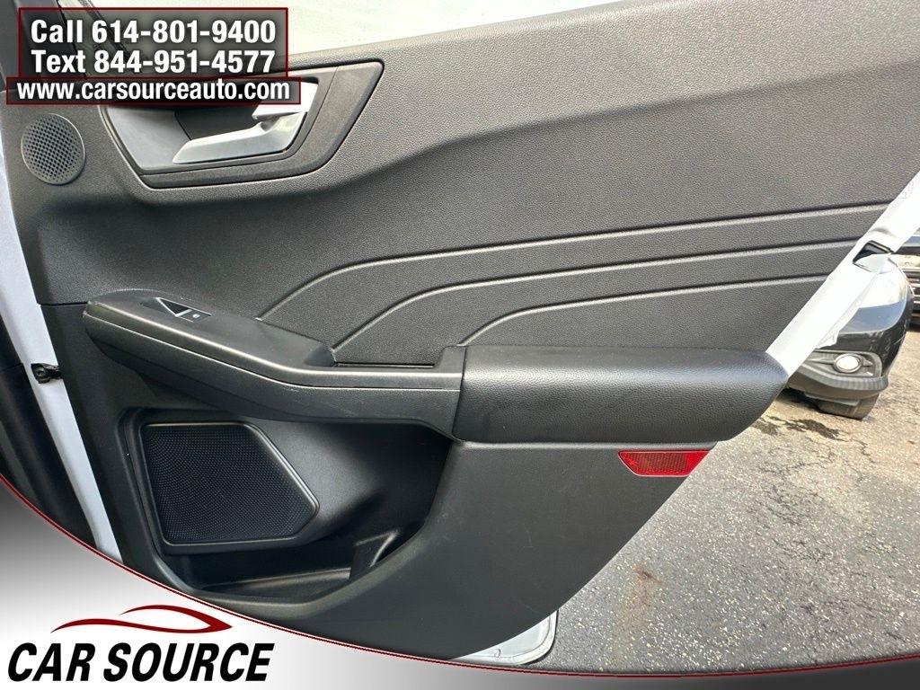 Ford Escape  2025