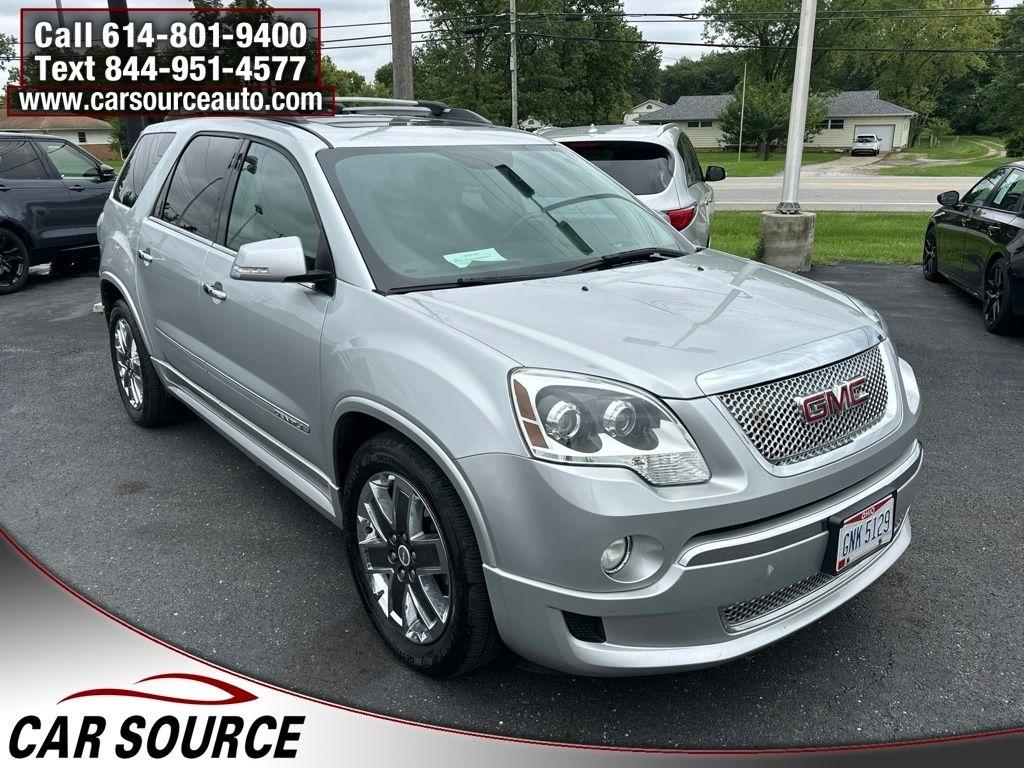 GMC Acadia  2011