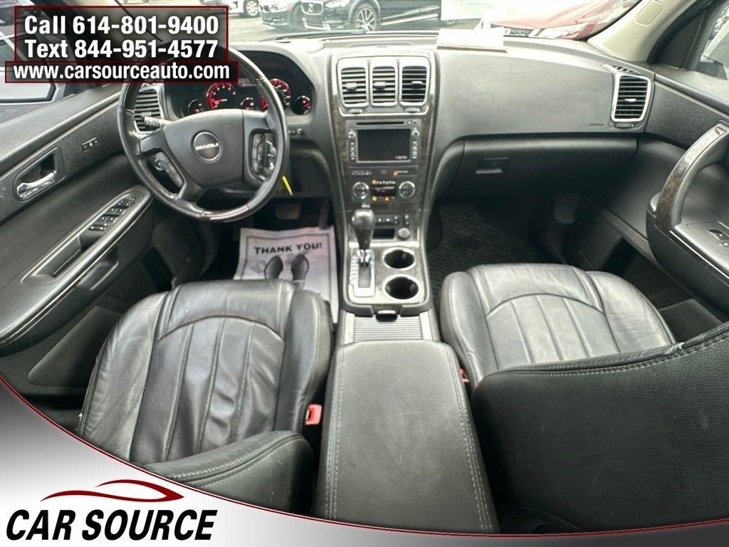 GMC Acadia  2011