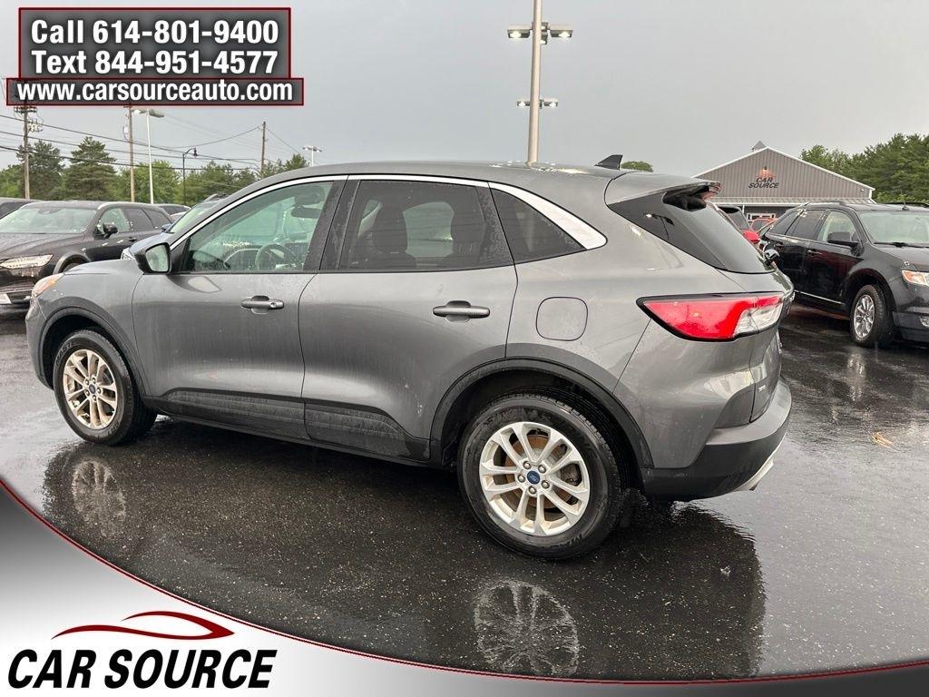 Ford Escape  2022