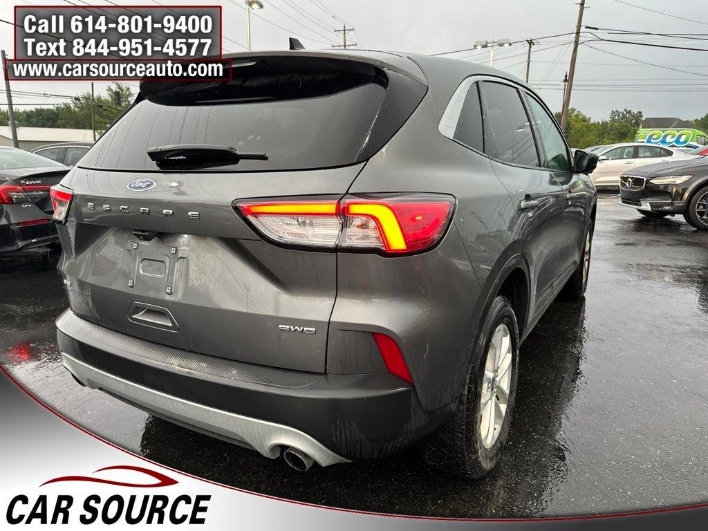 Ford Escape  2022
