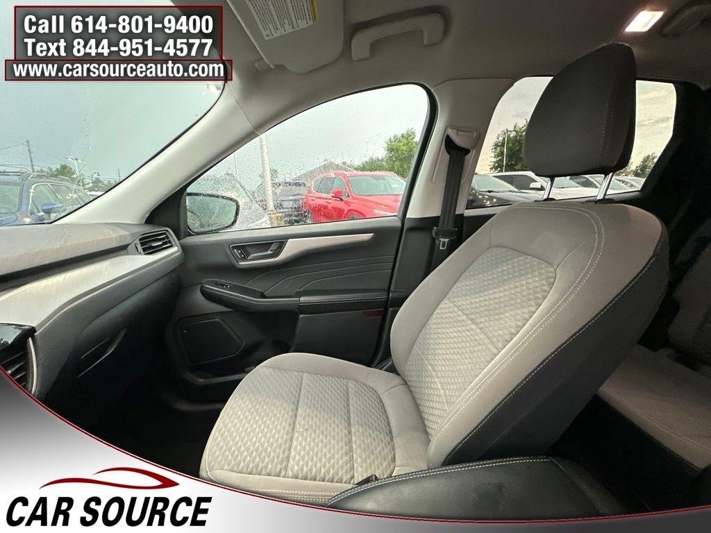 Ford Escape  2022