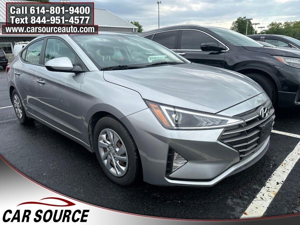 Hyundai Elantra  2020