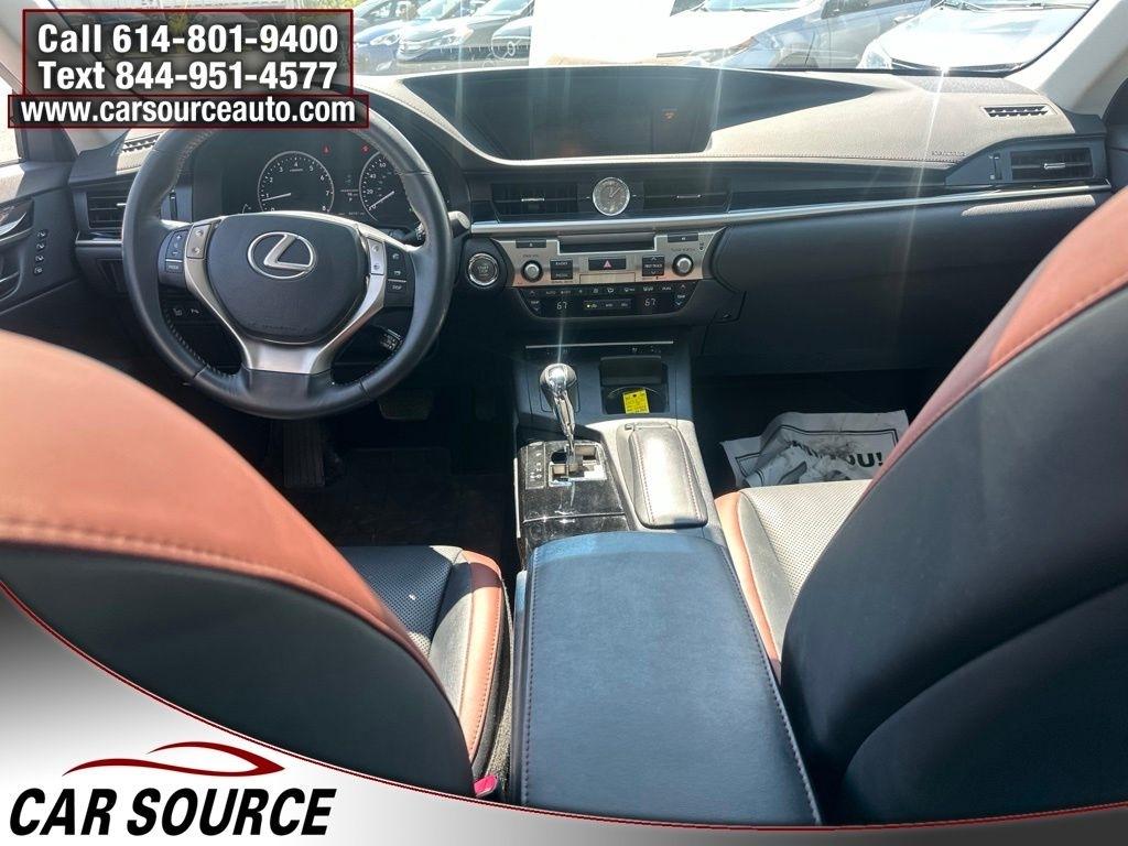 Lexus ES 350  2015