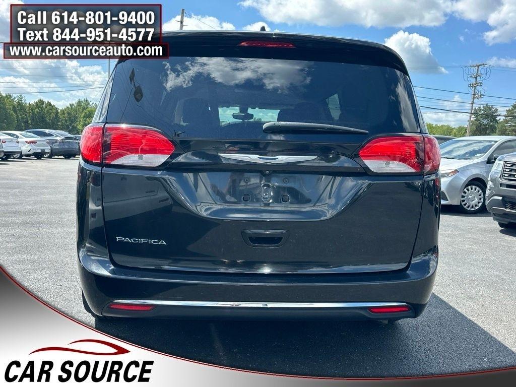 Chrysler Pacifica  2017