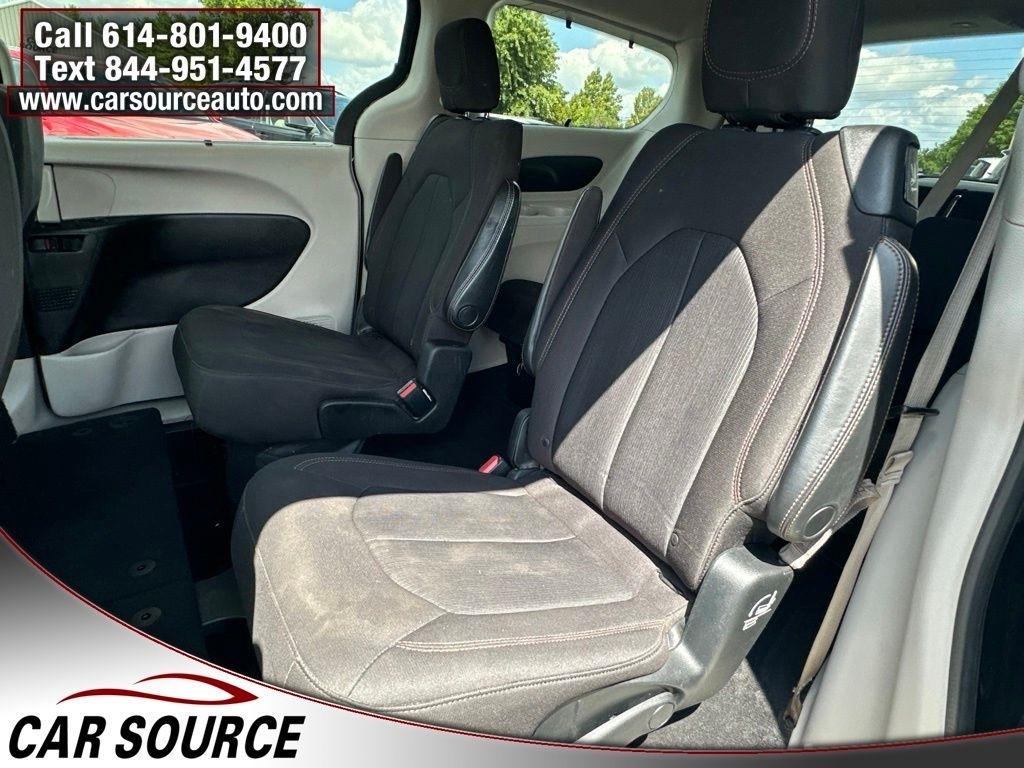 Chrysler Pacifica  2017