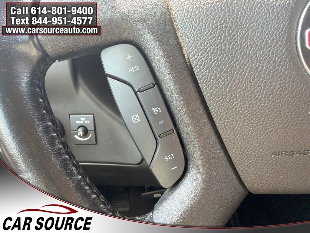 GMC Savana Passenger  2023
