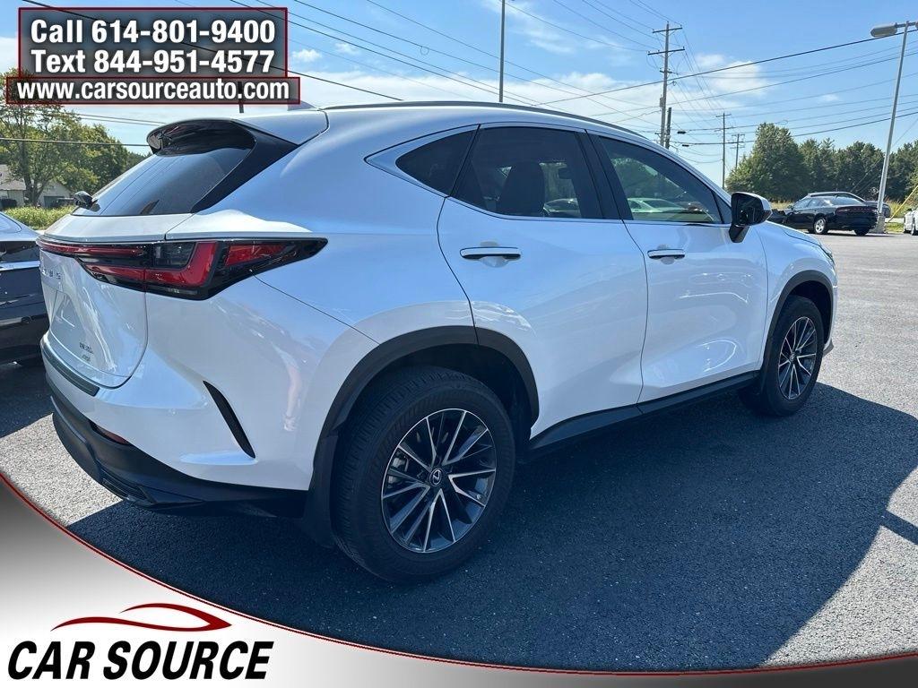 Lexus NX  2024