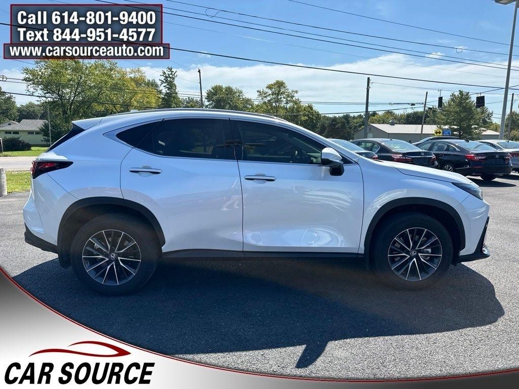 Lexus NX  2024