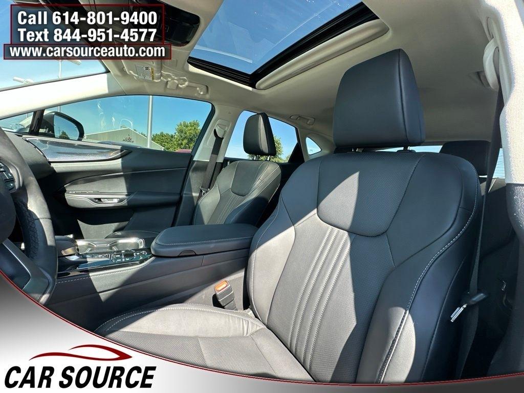 Lexus NX  2024