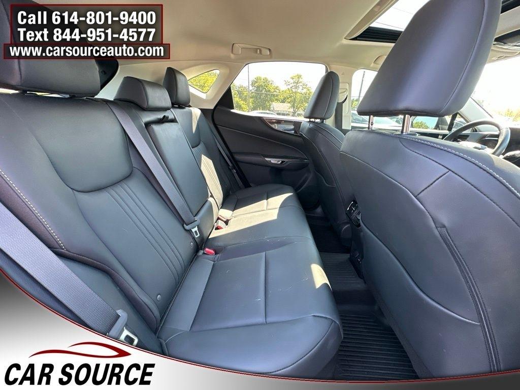 Lexus NX  2024