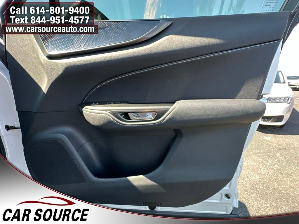 Lexus NX  2024