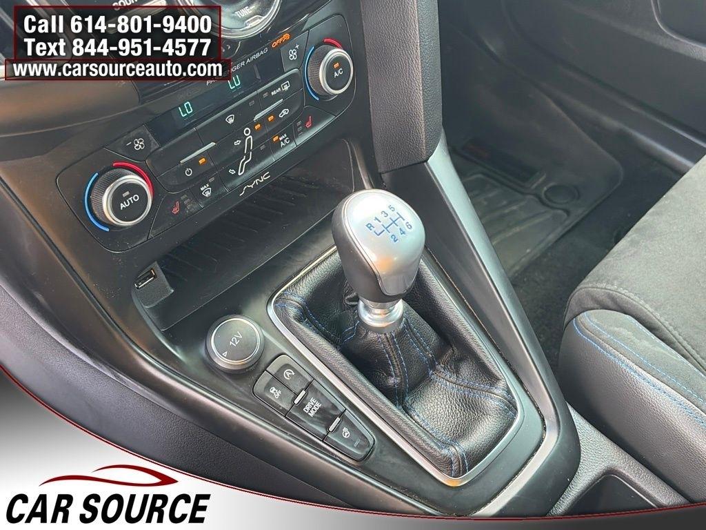 Ford Focus  2017