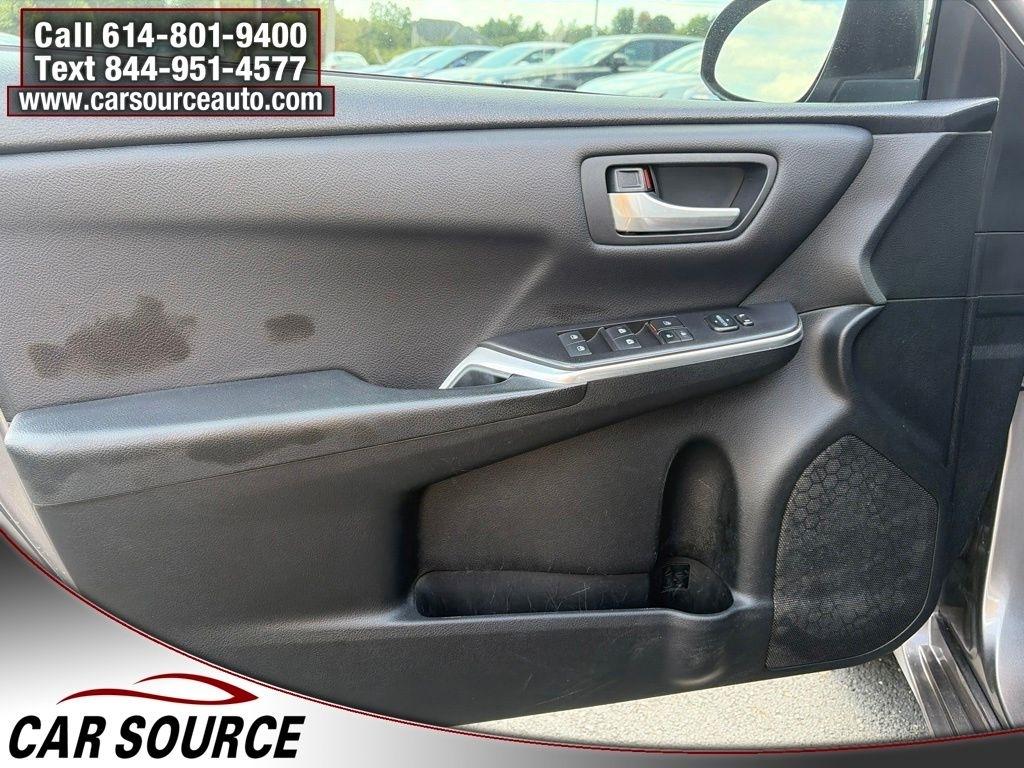 Toyota Camry  2016