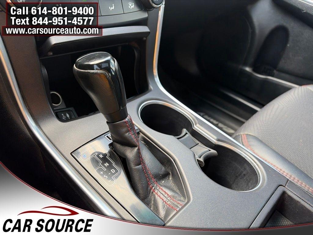 Toyota Camry  2016