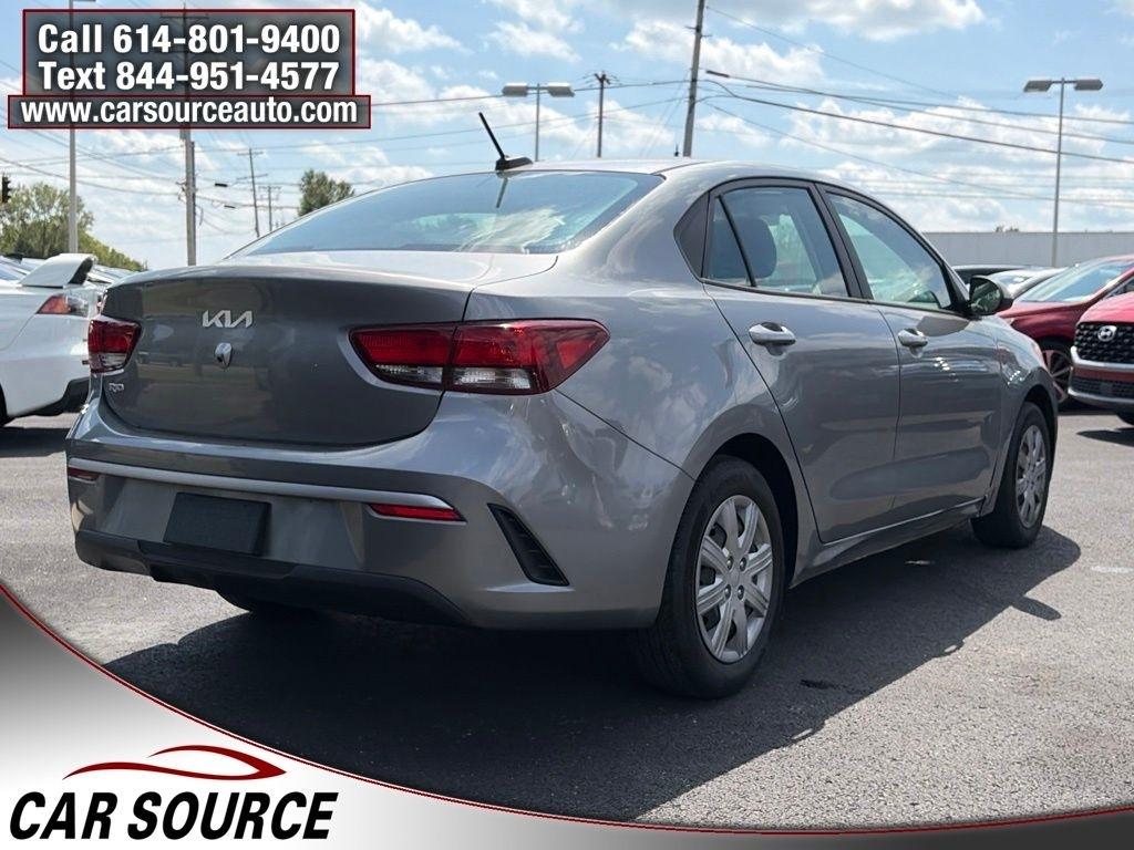 Kia Rio  2022