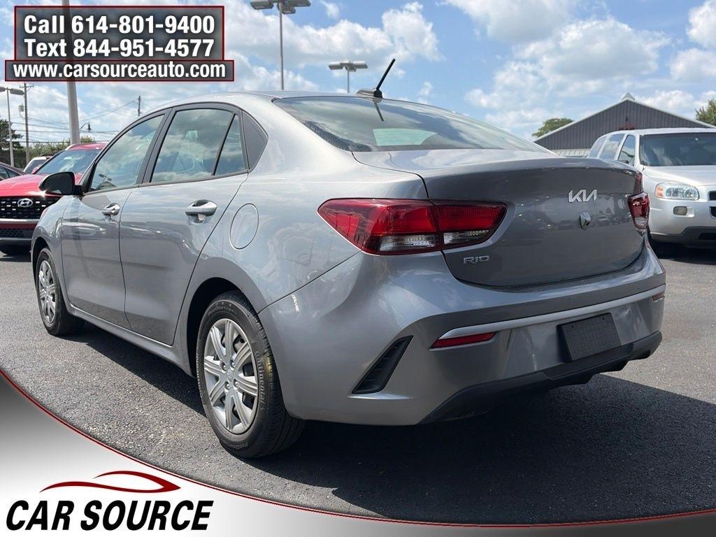 Kia Rio  2022