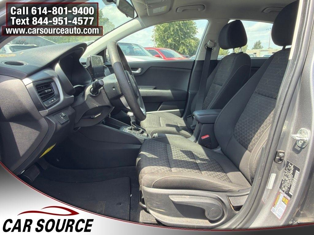 Kia Rio  2022