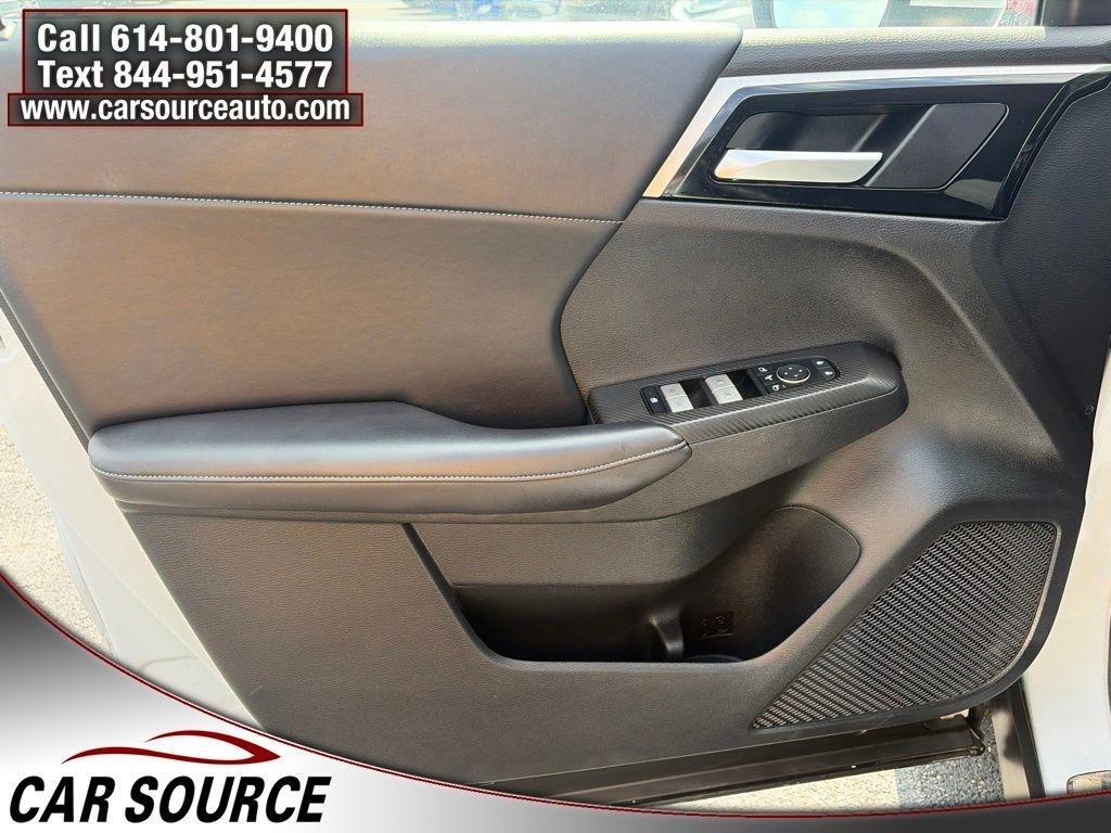 Mitsubishi Outlander  2024