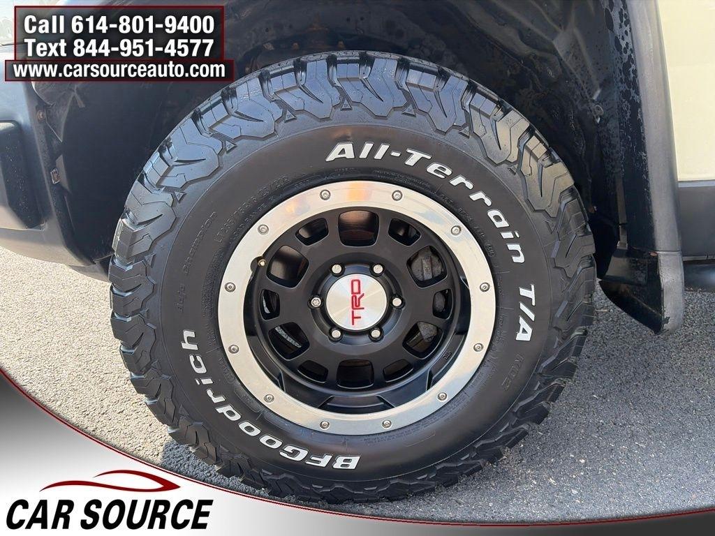 Toyota FJ Cruiser  2010