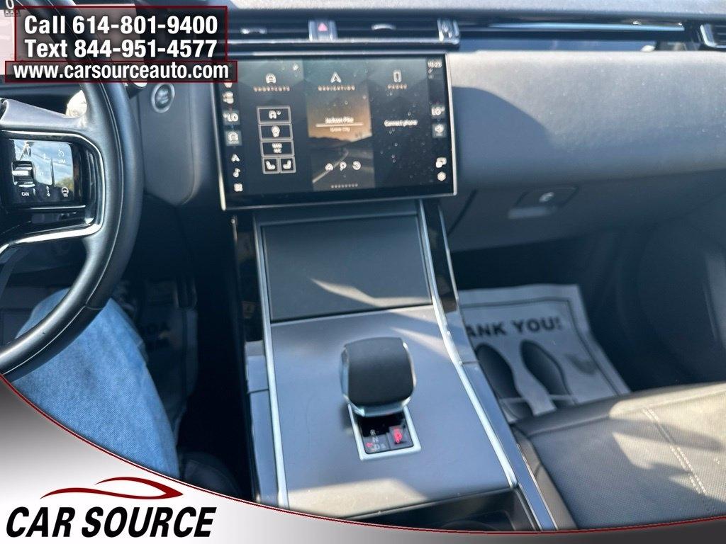 Land Rover Range Rover Velar  2025