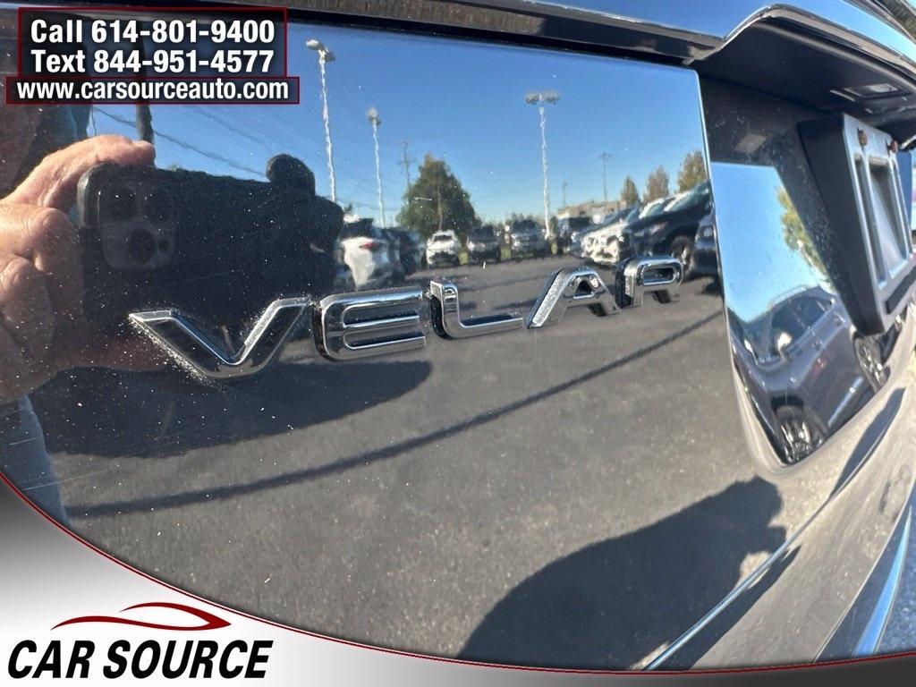 Land Rover Range Rover Velar  2025