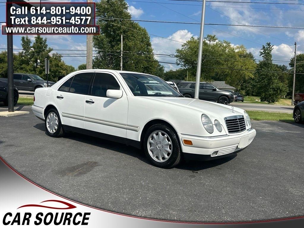Mercedes-Benz E Class  1996
