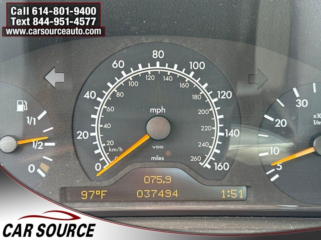 Mercedes-Benz E Class  1996