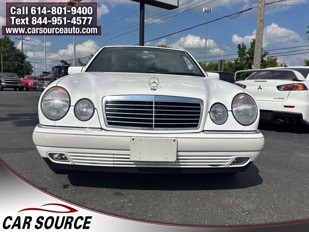 Mercedes-Benz E Class  1996