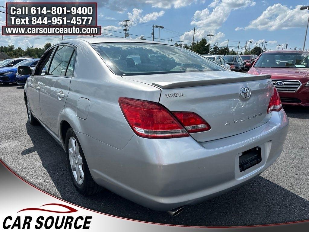 Toyota Avalon  2006