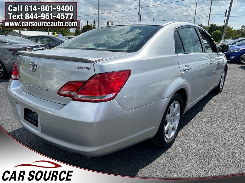 Toyota Avalon  2006