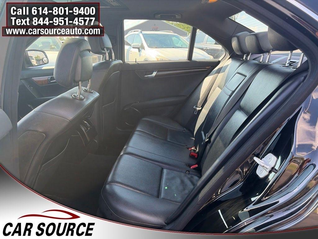 Mercedes-Benz C-Class  2009