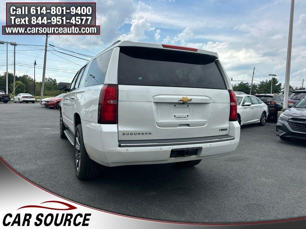 Chevrolet Suburban  2017