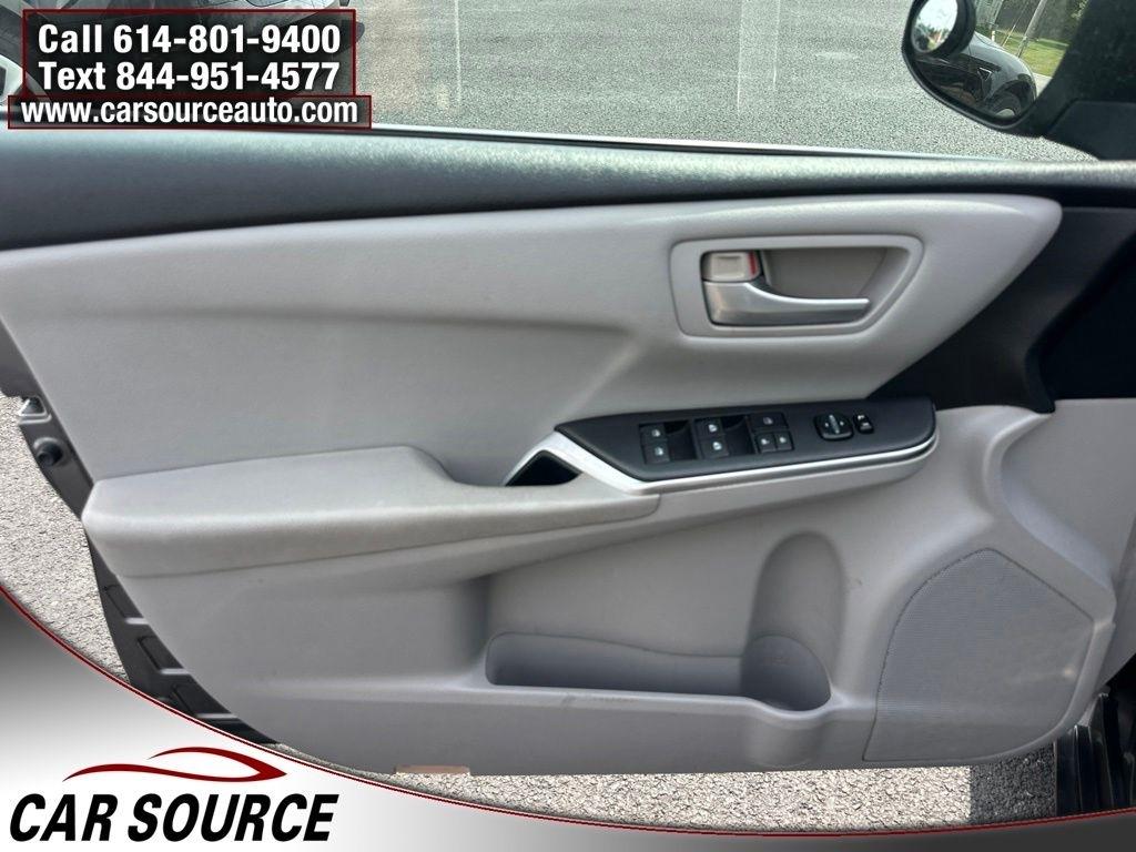 Toyota Camry  2016