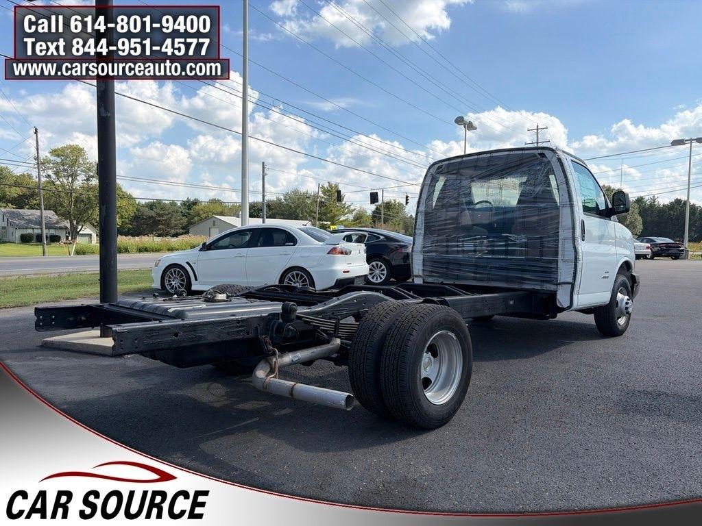 Chevrolet Express Commercial Cutaway  2023