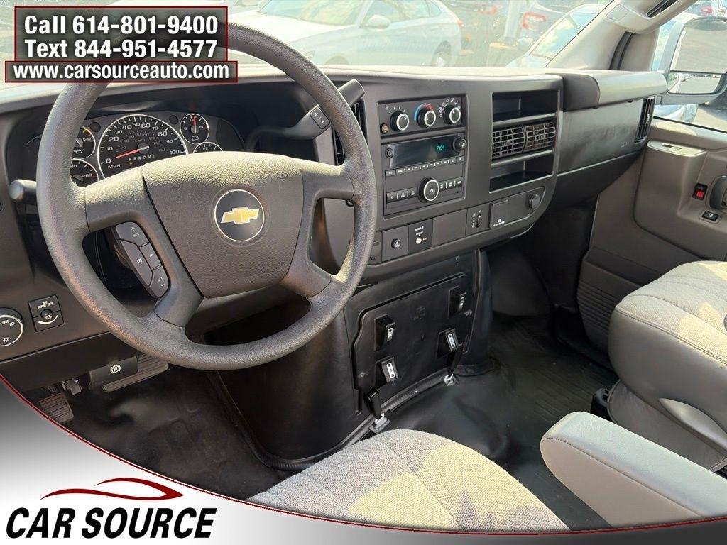 Chevrolet Express Commercial Cutaway  2023