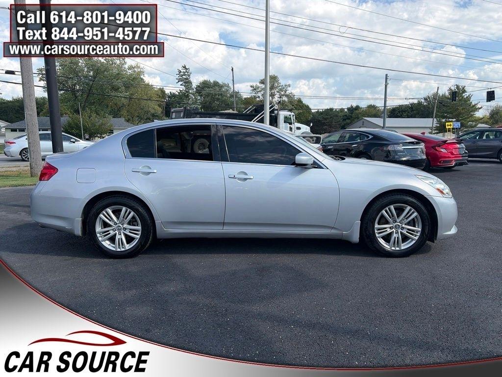 Infiniti G37 Sedan  2012