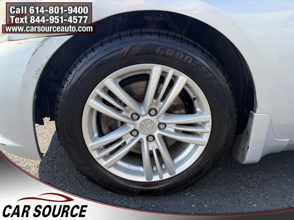 Infiniti G37 Sedan  2012