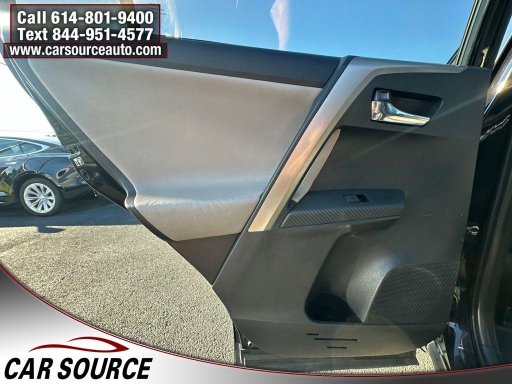 Toyota RAV4  2014